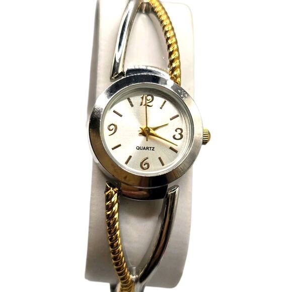 Unbranded Accessories - Vintage Women Wrist Watch Stretch Bracelet Gold Tone Good Working Condition